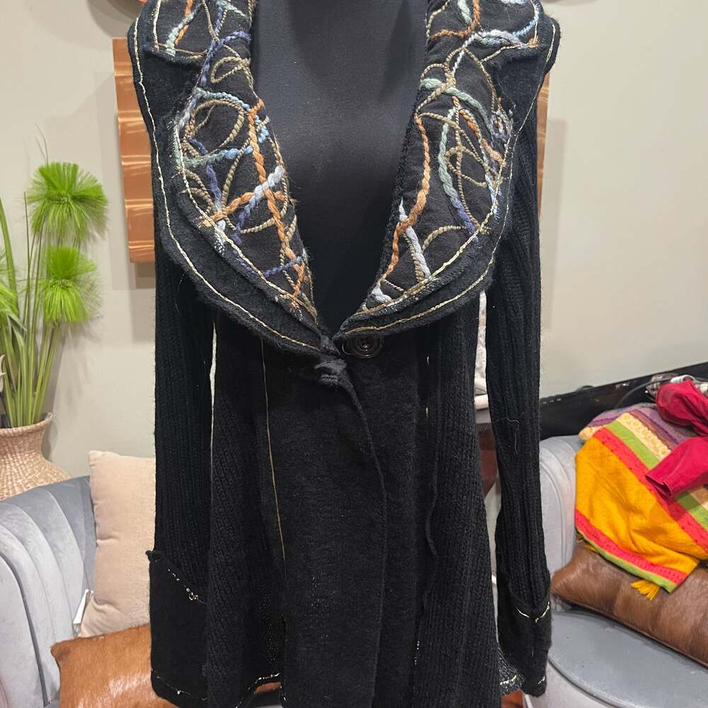 Sioni Studio Women's L Mohair Blend Boho Cardigan Sweater Coat 3 Button Ruffles